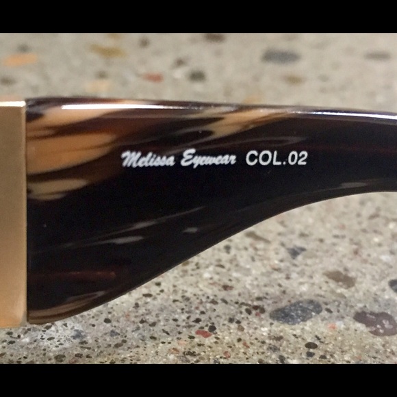 Handmade Melissa Eyewear sunglasses w/Faux… - Picture 7 of 7